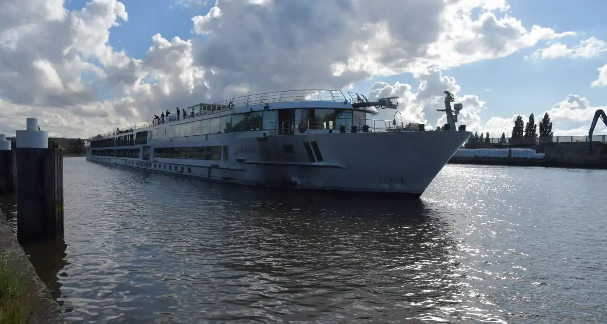 Asielboot 'Viking Legend' vervangt toeristenboot - Foto 9