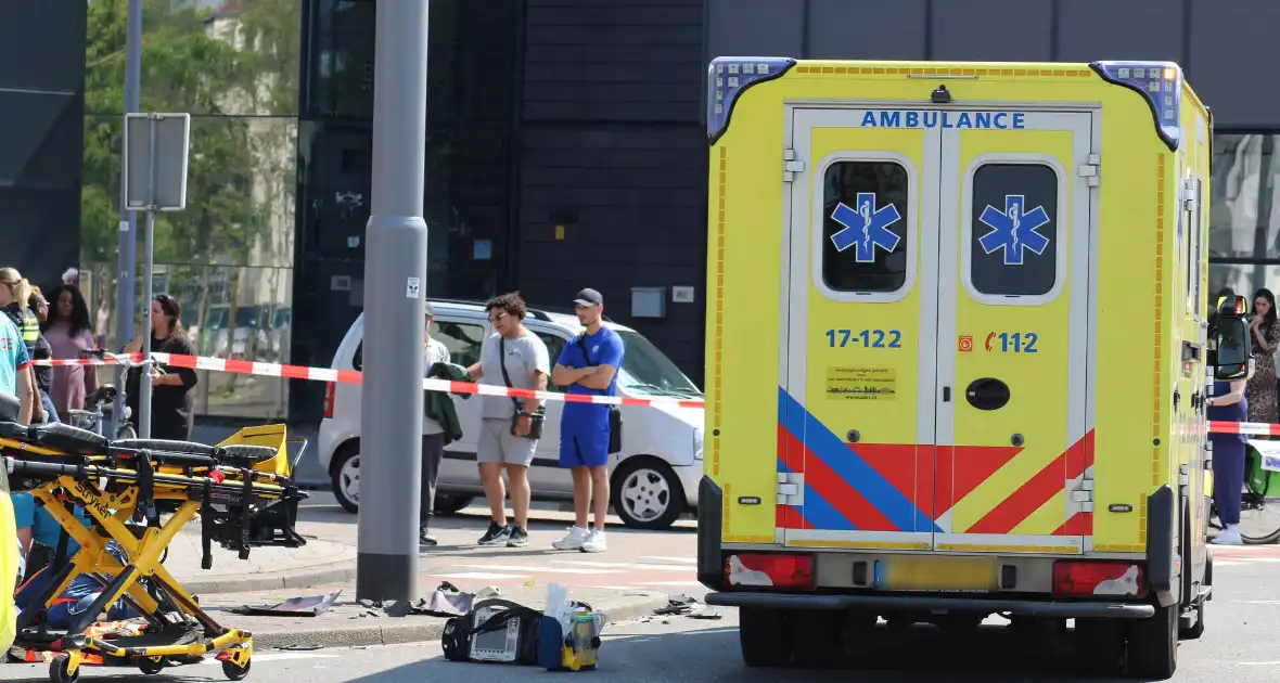 Motorrijder gewond na uitwijkmanoeuvre - Foto 10