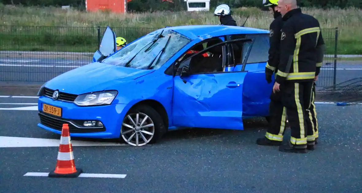 Auto flink beschadigd bij eenzijdig ongeval - Foto 2