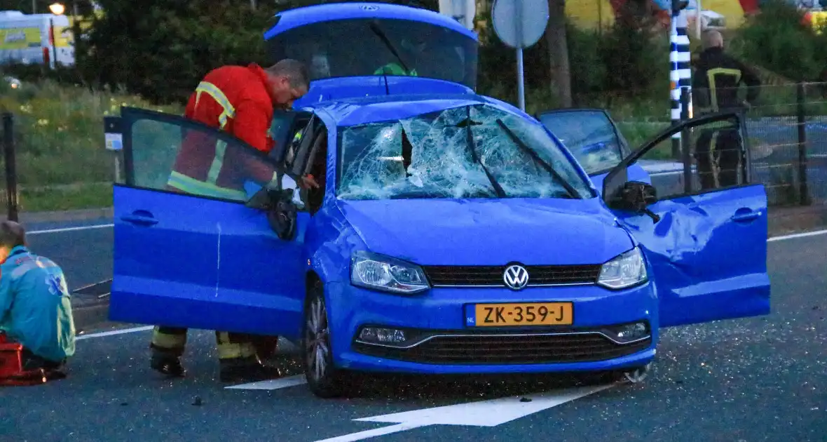 Auto flink beschadigd bij eenzijdig ongeval - Foto 6