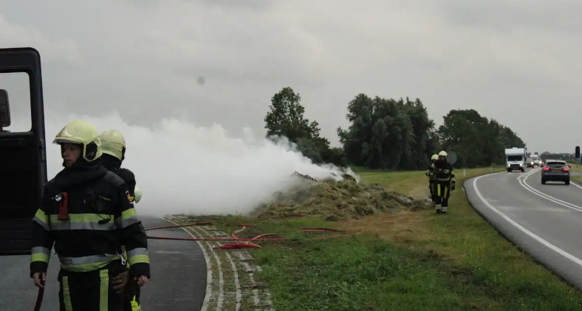 Rookontwikkeling vanwege brand in hooibalen - Foto 2